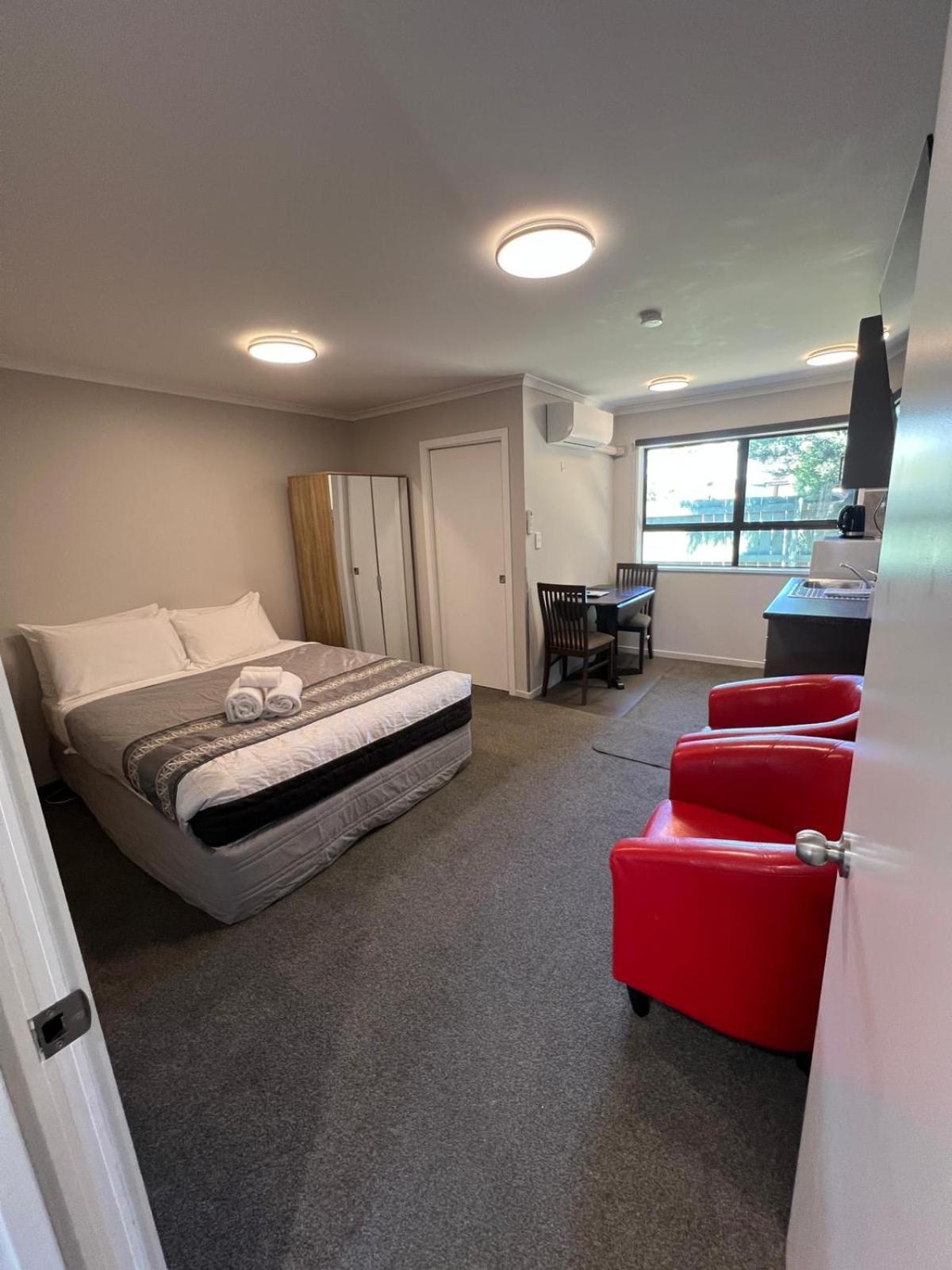 Academy Lodge Motel Ashburton Exterior foto